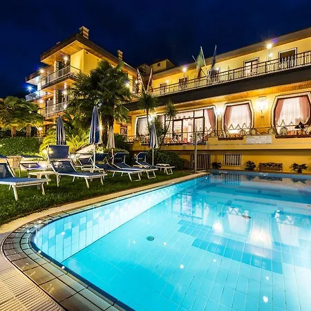 Cristallo Otel