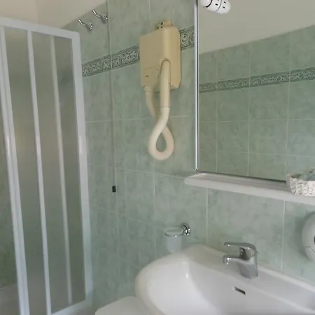 Cristallo Otel Malcesine