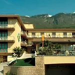 Hotell Cristallo 3*