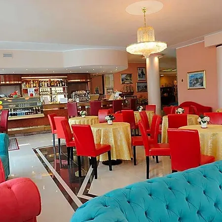 Cristallo 酒店 马尔切西内