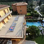 Cristallo Hotel