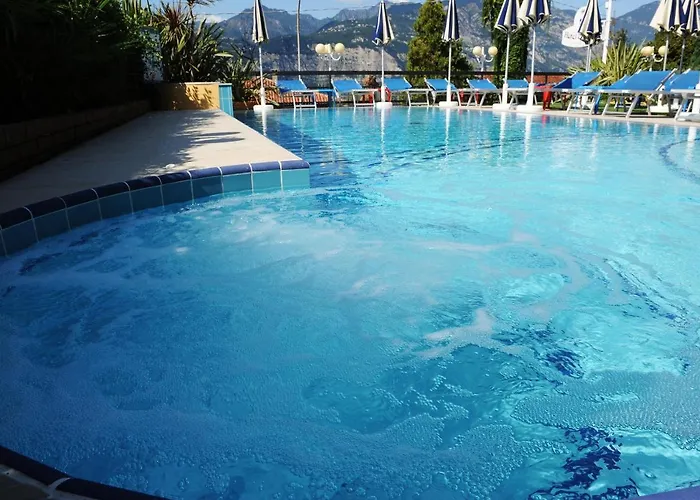 Cristallo 3* Malcesine